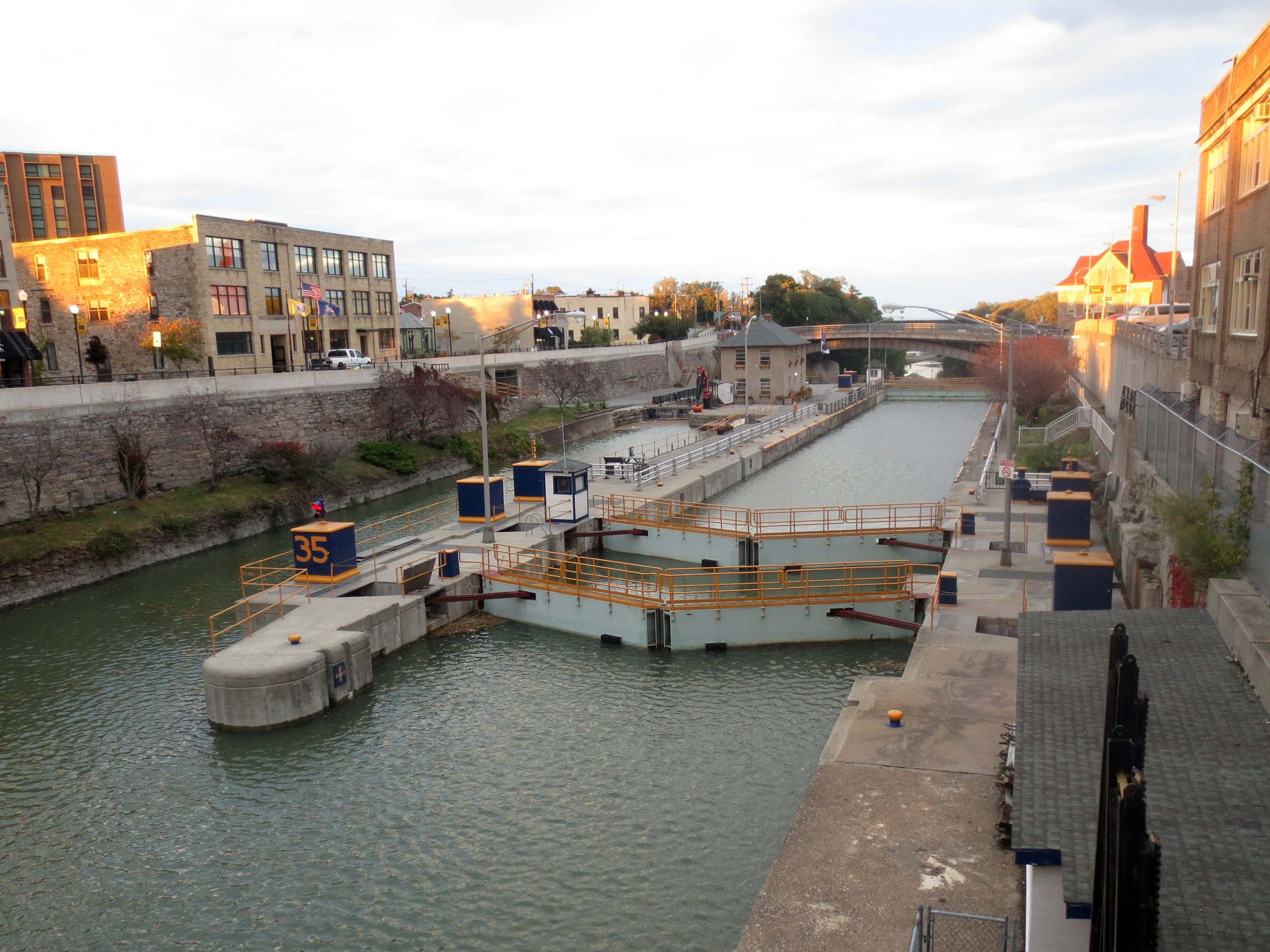 Photograph of a lock of the Erie Canal at Lockport, New York.